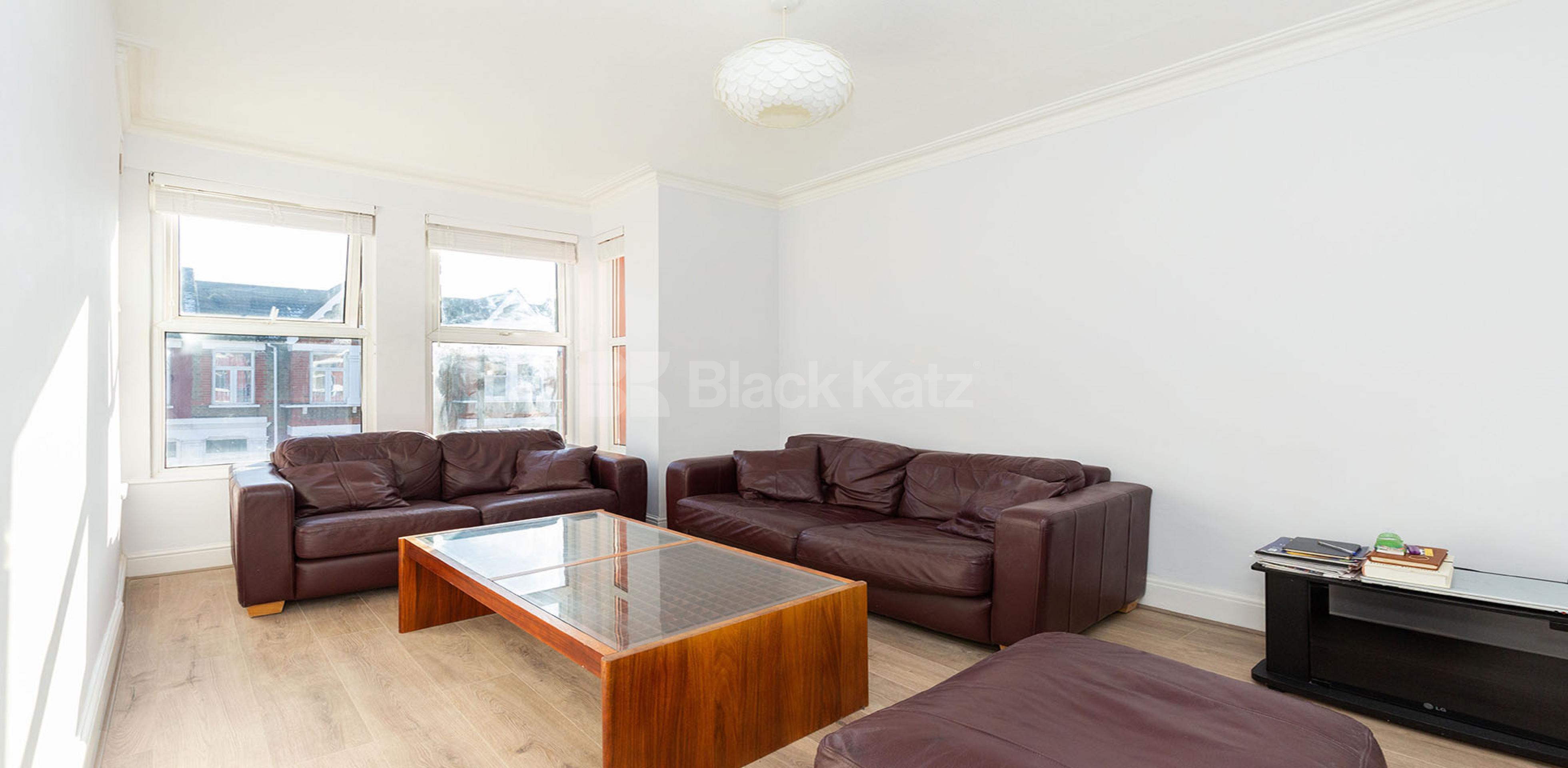 			with large study, 2 Bedroom, 1 bath, 1 reception Flat			 Coleraine road, Wood Green N8